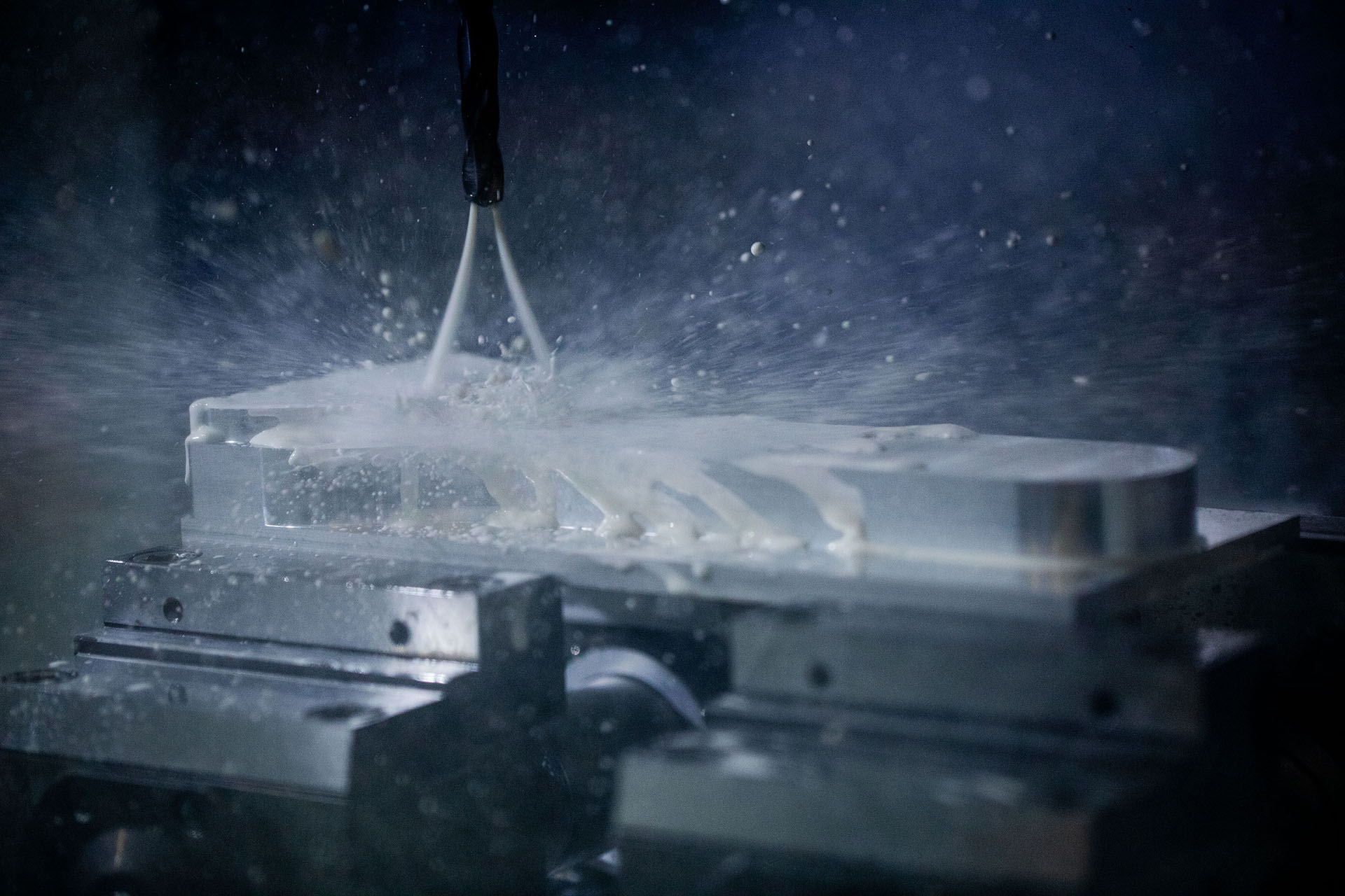 Eloxaltechnik Eggingen | Industriefotografie | CNC-Bearbeitung